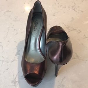 Never worn Guess Platforms